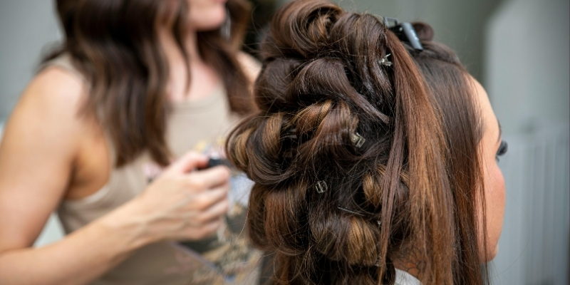 Accredited Beginner Hair Styling Course TWorld Training Tamworth and online