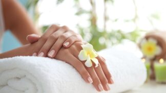 Accredited Manicure course.